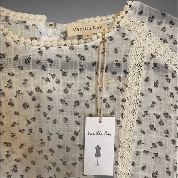 Vanilla Bay Top - Picture 4 of 7